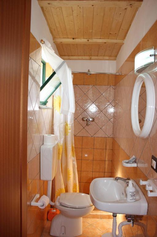 Agriturismo Ghiritina Франкавиля ди Сицилия Стая снимка