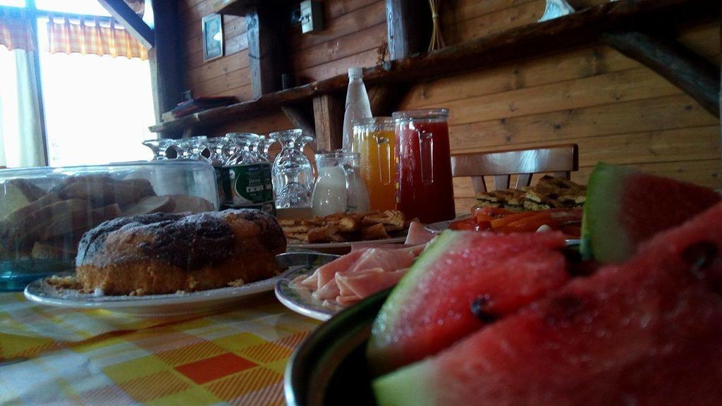 Agriturismo Ghiritina Франкавиля ди Сицилия Екстериор снимка